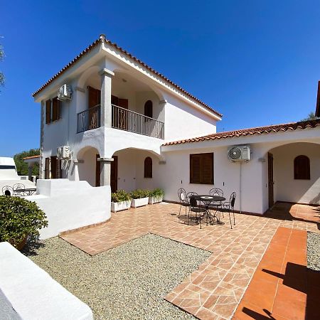 Appartamenti Residenziali Bonsai San Teodoro  Exterior foto