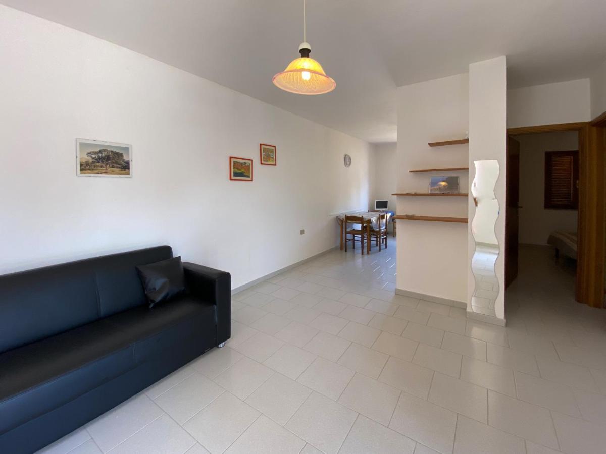 Appartamenti Residenziali Bonsai San Teodoro  Exterior foto